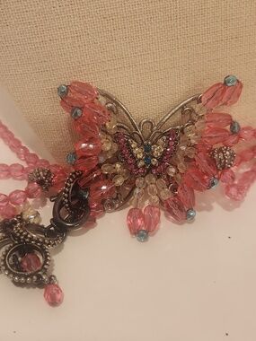 SEASONAL WHISPERS Pink Butterfly Crystal Necklace BELT NEW COLLECTIBLE